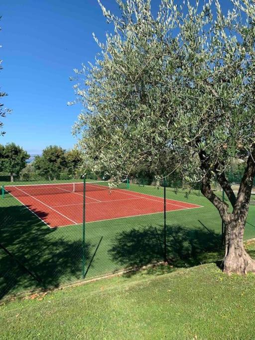 ברדולינו Tennis / Pool / Barbecue מראה חיצוני תמונה